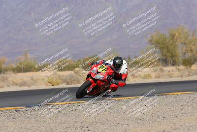 media/Dec-04-2022-CVMA (Sun) [[e38ca9e4fc]]/Race 2 Amateur Supersport Open/